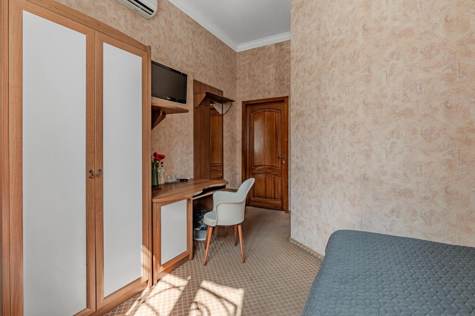 Gallery Hotel Gintama Apgrade Kiev Habitación foto