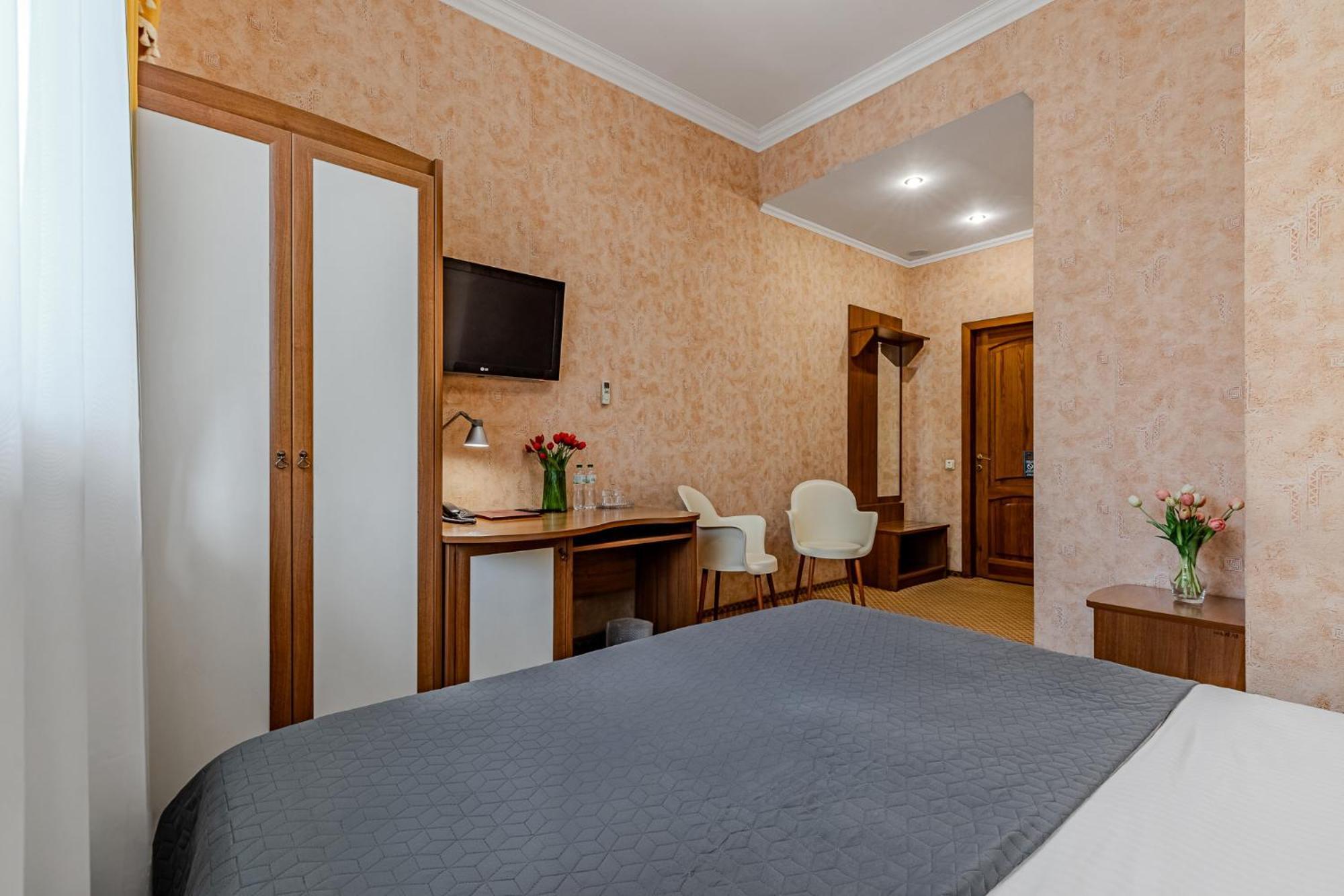 Gallery Hotel Gintama Apgrade Kiev Habitación foto