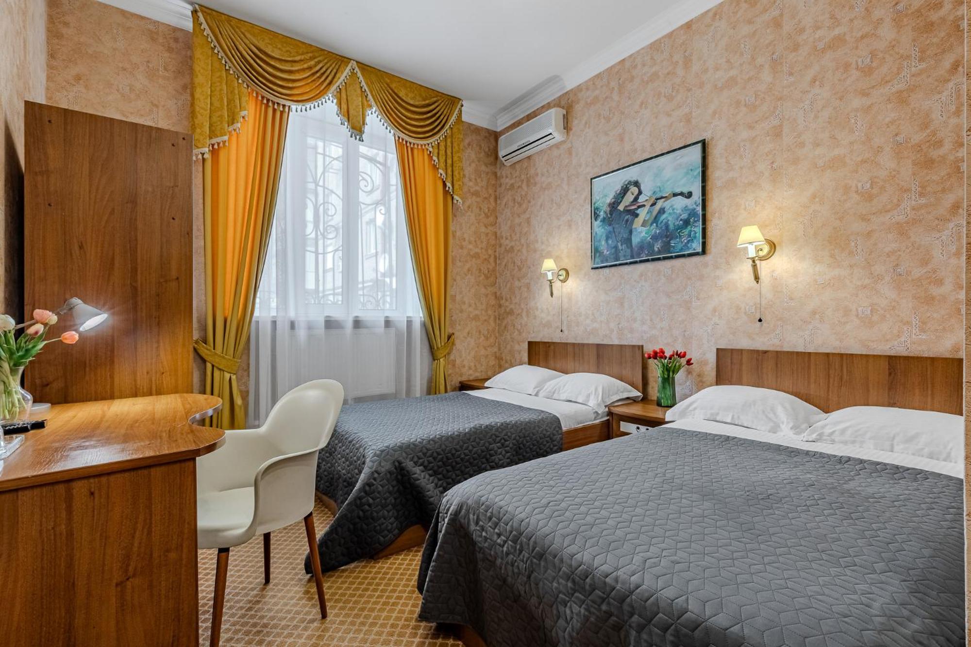 Gallery Hotel Gintama Apgrade Kiev Exterior foto